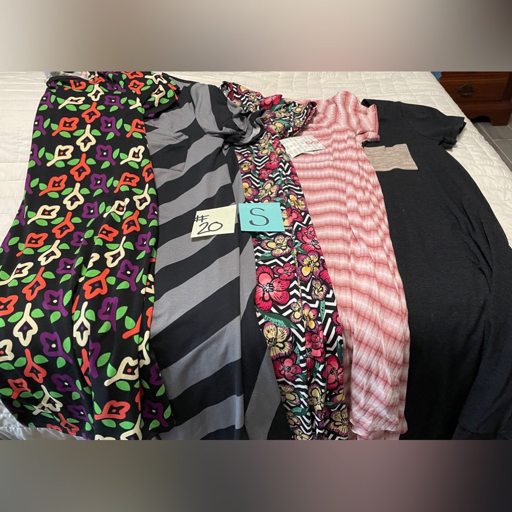 LuLaRoe Carly